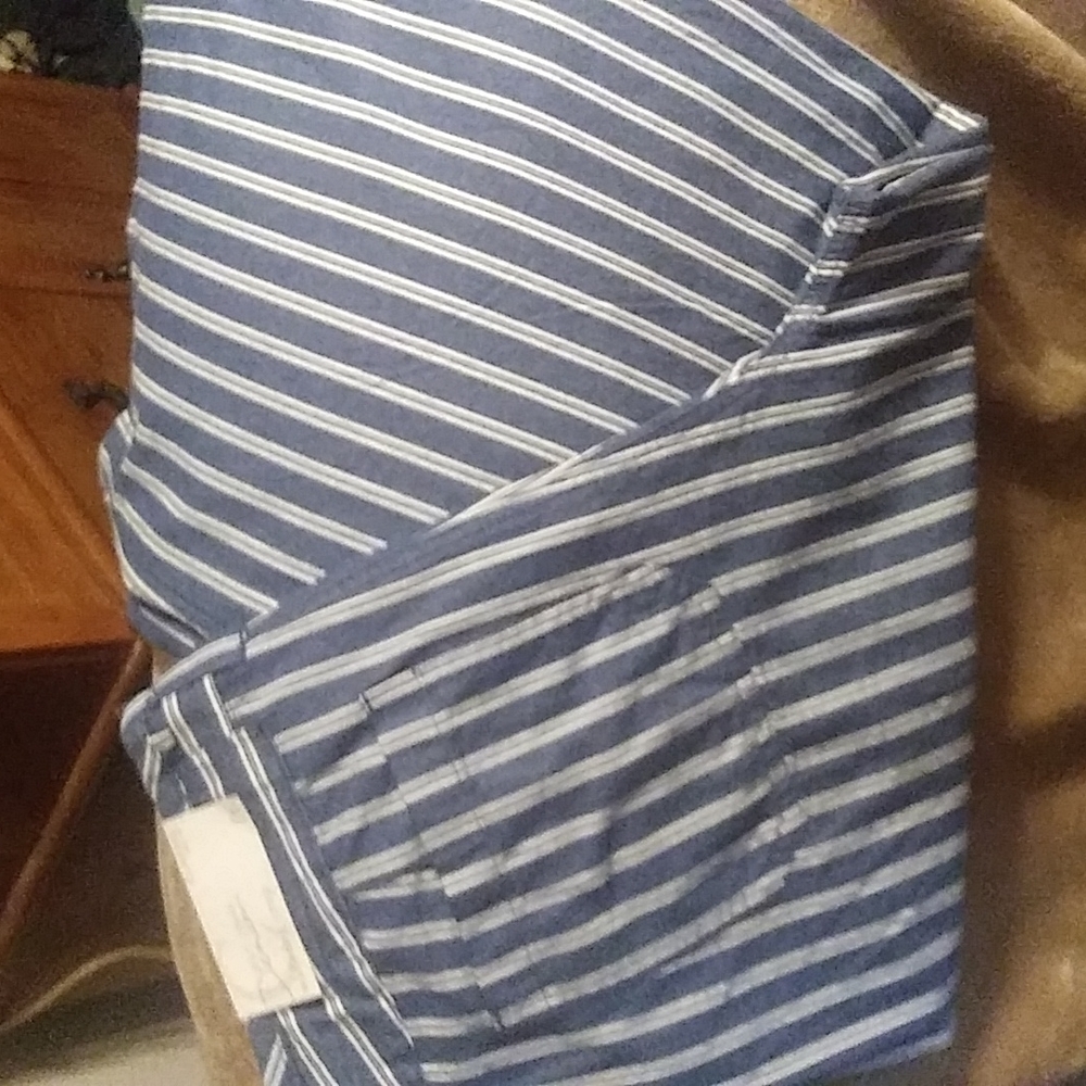 NWOT Cato Lightweight Pants.    B1